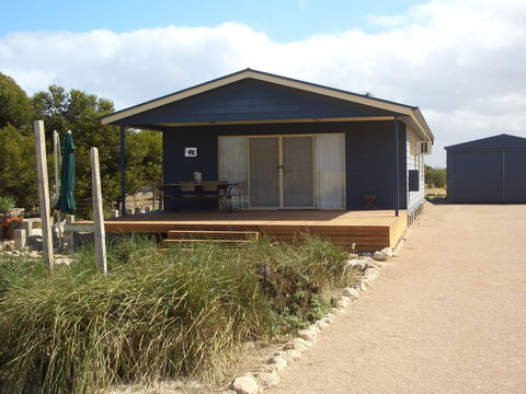 Beach House At Moorowie - Accommodation BNB 1