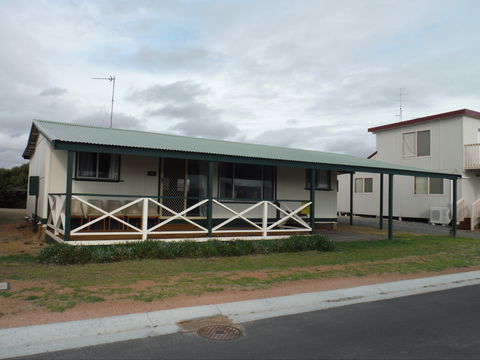 Beach Escape - Accommodation BNB 0