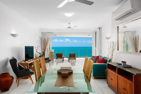 Bellevue At Trinity Beach - Accommodation BNB 1