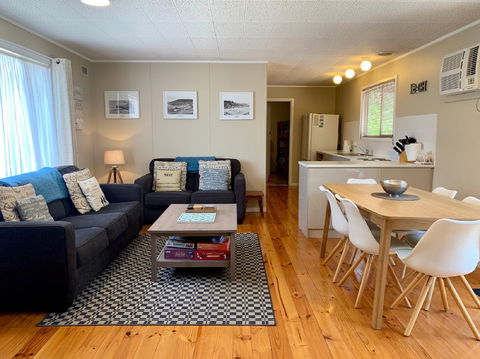Crows Nest - Accommodation BNB 1