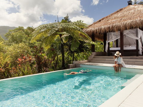 Executive Retreats - Shangri-La - Accommodation BNB 0