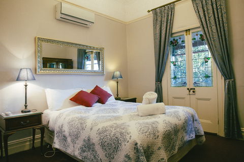Glenella Guesthouse - Accommodation BNB 0