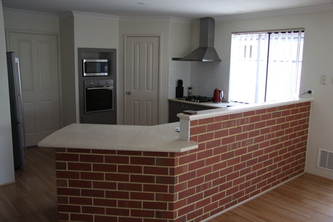 Mandurah Golf Links Retreat - Accommodation BNB 1