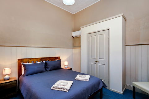 McCulloch's Rest - Accommodation BNB 2