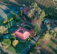 Mt Bera Vineyard Cottage BnB