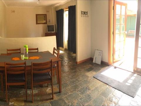 Stopover On Ocean Avenue - Accommodation BNB 0