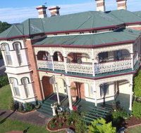 The Grand On Macfie - Accommodation BNB