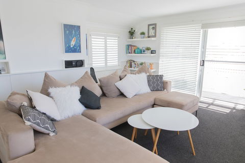 White Beach Cottage - The Perfect Beach Getaway - Accommodation BNB 2