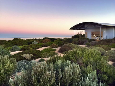 Yondah Beach House - Accommodation BNB 0