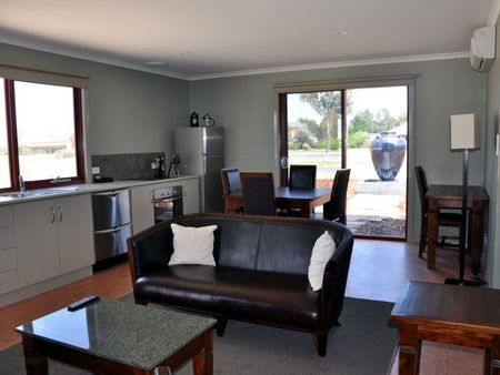 Bairnsdalemotel.com.au - Accommodation BNB 3