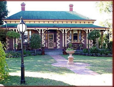 Tara House Bed And Breakfast - Accommodation BNB 0