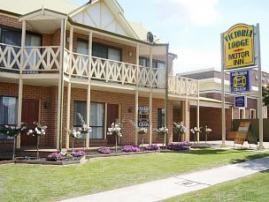 Victoria Lake Holiday Park - Accommodation BNB 0