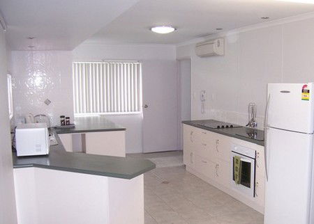 Alexandra Lodge Bundaberg - Accommodation BNB 3