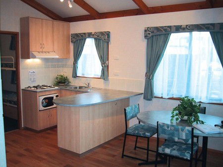 Cowes Caravan Park - Accommodation BNB 5