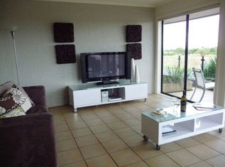 On The Esplanade - Accommodation BNB 1