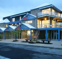 The Island Accommodation - Accommodation BNB