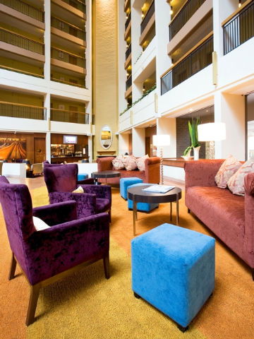 Holiday Inn Old Sydney - Accommodation BNB 2