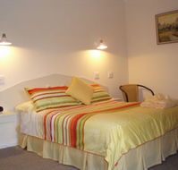 Melaleuca Wey Bed  Breakfast - Accommodation BNB