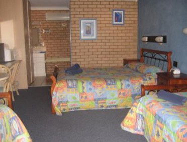Cameo Inn Motel - Accommodation BNB 4