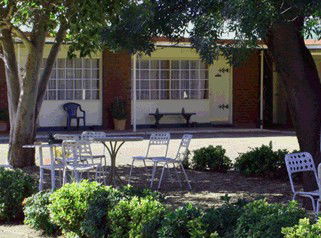 County Lodge Motel - Accommodation BNB 3
