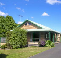 Black Dolphin Seaside Cottage - Accommodation BNB