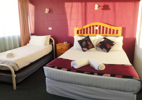 Town Palms Motel - Accommodation BNB 2