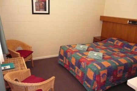 Glossop Motel - Accommodation BNB 1