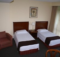 Metro Hotel Tower Mill - Accommodation BNB