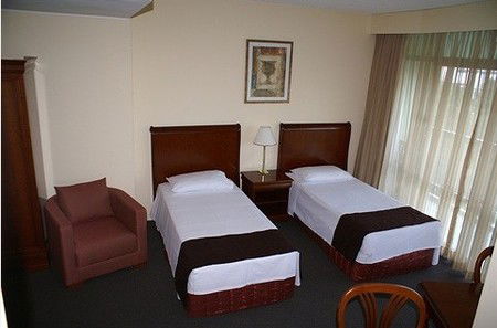 Metro Hotel Tower Mill - Accommodation BNB 0