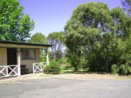 Camden Country Club Motel - Accommodation BNB 1