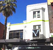 V Backpackers - Accommodation BNB