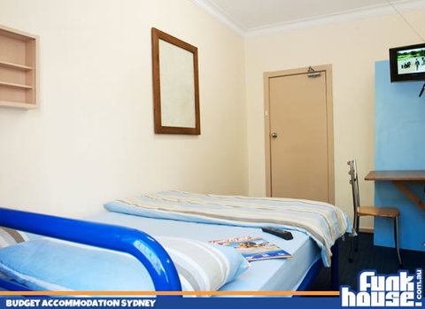The Funk House Sydney - Accommodation BNB 6