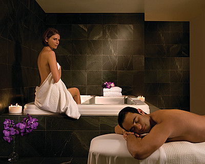 Four Seasons Hotel Sydney Spa - Accommodation BNB 1