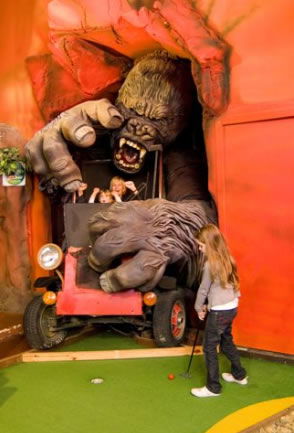King Tutts Putt Putt - Accommodation BNB 3