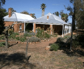 Avondale Discovery Farm - Accommodation BNB