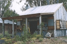 The Slab Hut Samford Art & Craft - Accommodation BNB 1