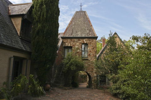 Montsalvat - Accommodation BNB 2