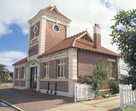 Merredin Town Hall - Accommodation BNB 0
