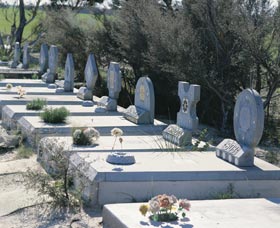Corrigin Dog Cemetery - Accommodation BNB 0