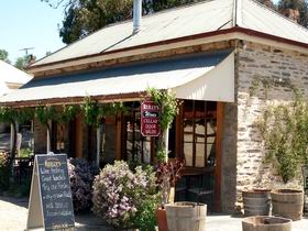 Reilly's Wines And Restaurant - Accommodation BNB 0