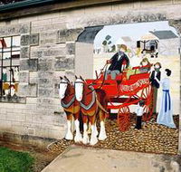 Millicent Murals - Accommodation BNB