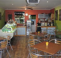 Cafe Lime and Gourmet Foodstore - Accommodation BNB