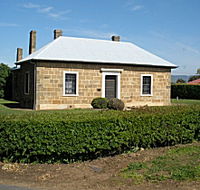 Oatlands Court House - Accommodation BNB