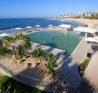 Kings Beach - Beachfront Salt Water Pool - Accommodation BNB