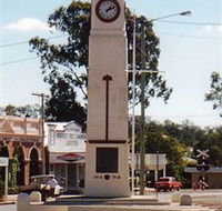 Goomeri War Memorial Clock - Accommodation BNB
