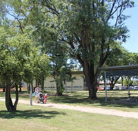 Grosvenor Park in Moranbah - Accommodation BNB