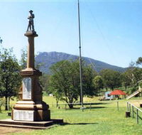 Maroon State School War Memorial - Accommodation BNB
