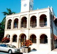 Mackay Town Hall - Accommodation BNB