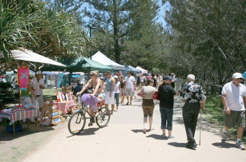 Burleigh Heads Markets - Accommodation BNB 5