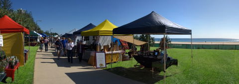 Burleigh Heads Markets - Accommodation BNB 7